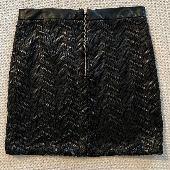 LF x House of Three Black Matte Sequin Mini Skirt, 10 - Picture 2 of 2